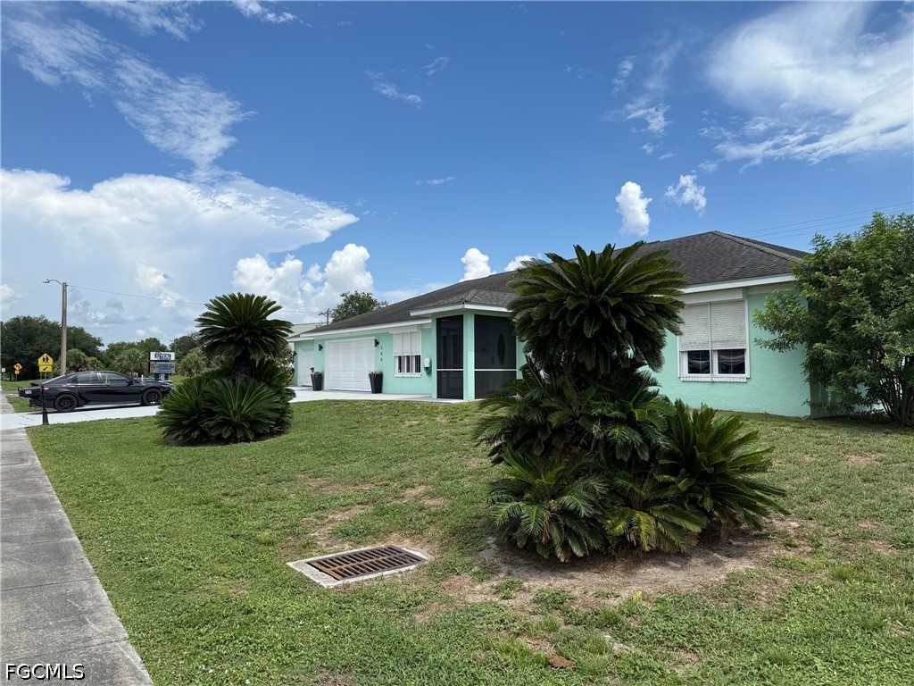 6 Bed SingleFamilyResidence for Sale in Lehigh Acres, photo 3