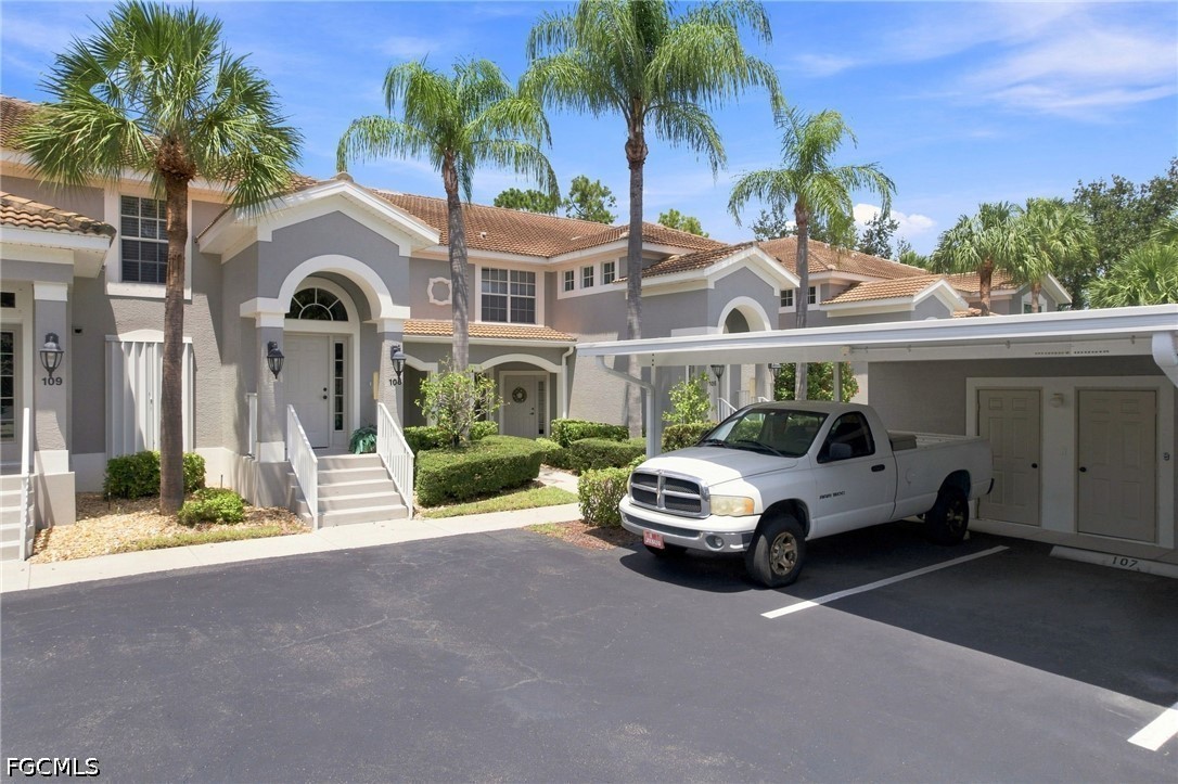 2 Bed Waterfront Home for Sale in Fort Myers, photo 3