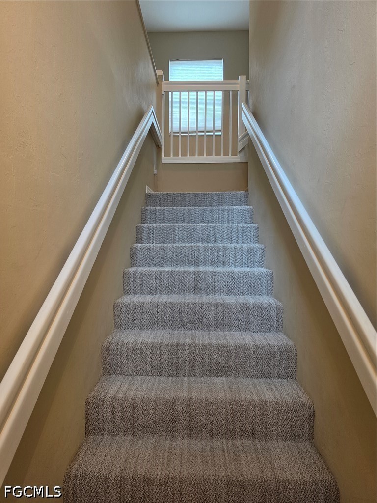 3 Bed Waterfront Home for Sale in Mill Creek, photo 3