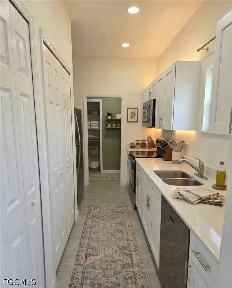 3 Bed SingleFamilyResidence for Sale in Lehigh Acres, photo 3