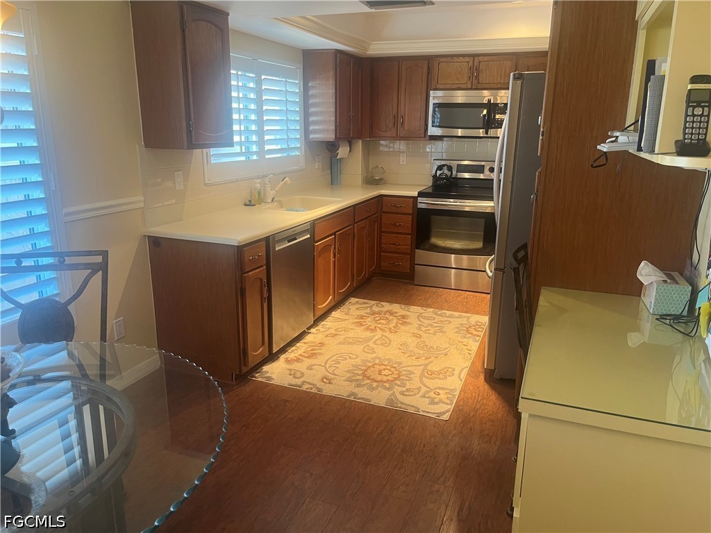 2 Bed Waterfront Home for Sale in Seven Lakes, photo 3
