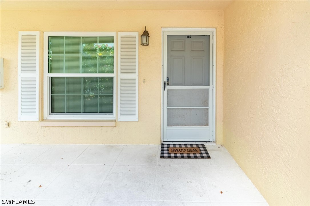 3 Bed Condominium for Sale in Naples, photo 3
