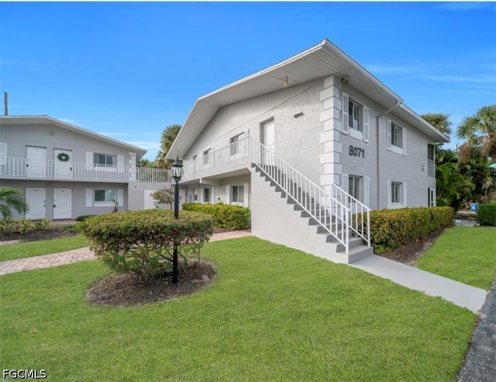 2 Bed Condominium for Sale in Fort Myers, photo 3