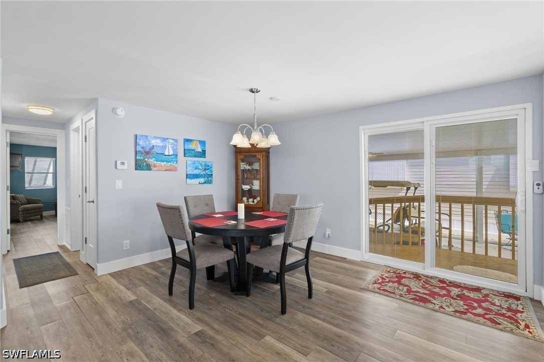 2 Bed ManufacturedHome for Sale in Naples, photo 3