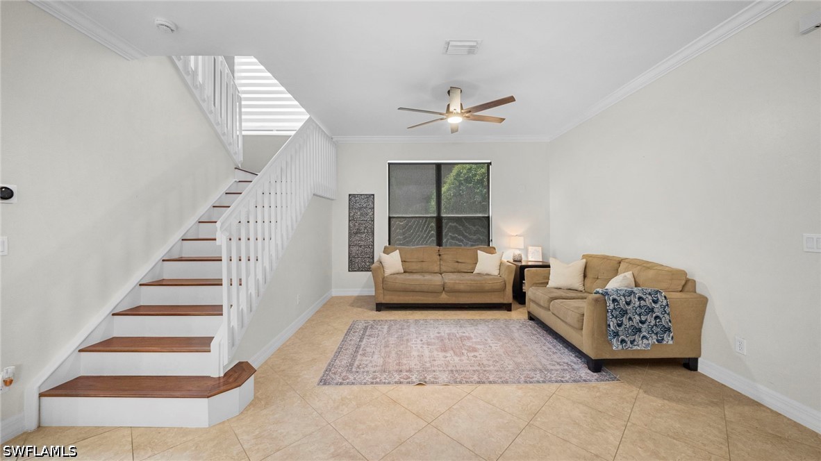 4 Bed Pool Home for Sale in Saturnia Lakes, photo 3