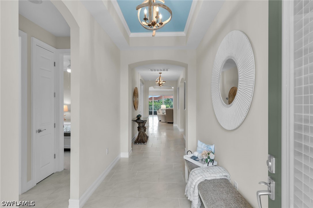 3 Bed Pool Home for Sale in Naples, photo 3