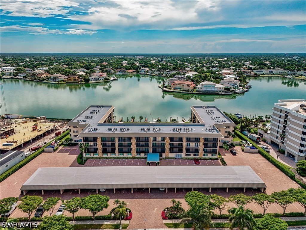 2 Bed Waterfront Home for Sale in Coquina Club, photo 3
