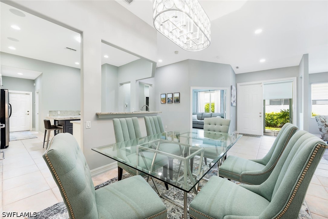 3 Bed Attached for Sale in Tarpon Cove, photo 3