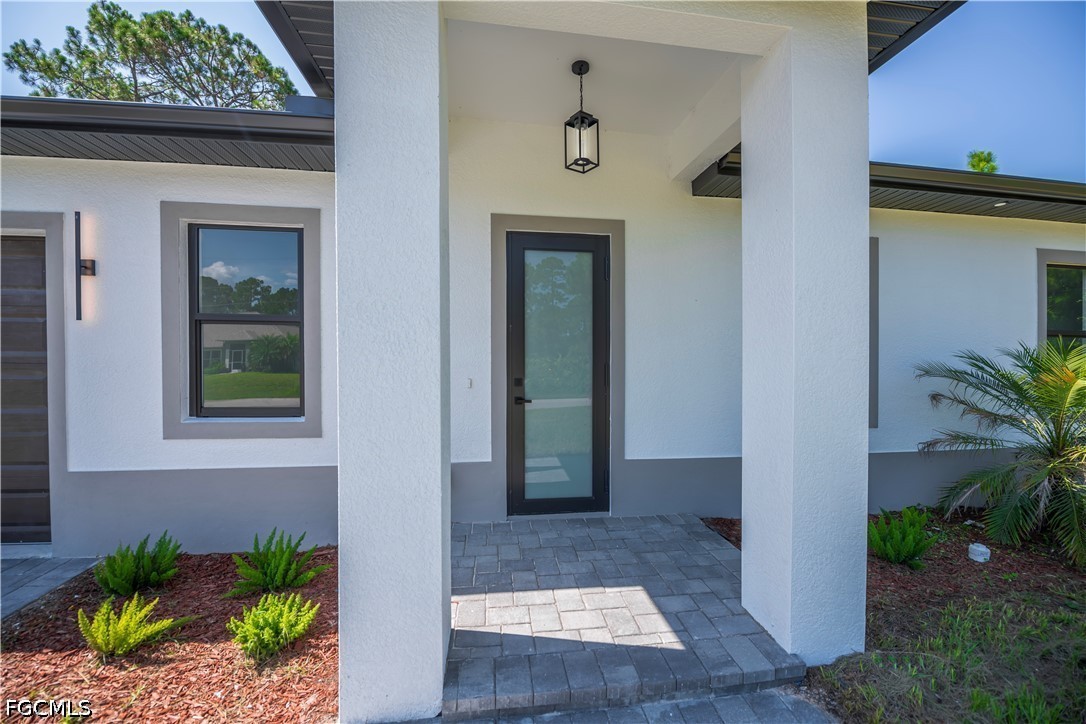 3 Bed SingleFamilyResidence for Sale in Lehigh Acres, photo 3