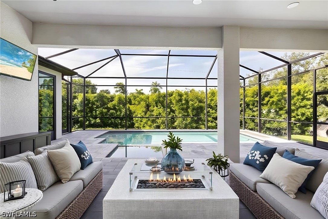 3 Bed Pool Home for Sale in Georgetown, photo 3