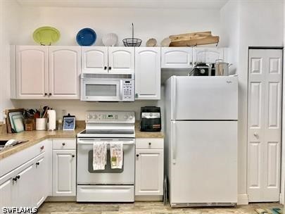 2 Bed Townhouse for Sale in Fort Myers, photo 3