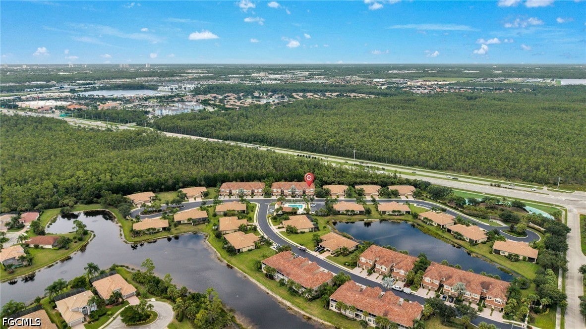 2 Bed Condominium for Sale in Whispering Palms, photo 3