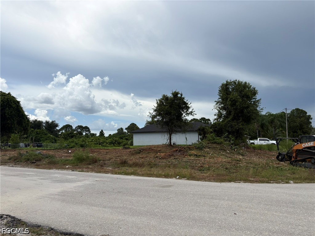 Residential for Sale in Lehigh Acres, photo 3