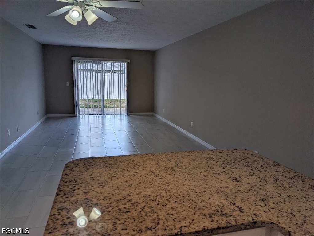 2 Bed Condominium for Sale in Cape Coral, photo 3