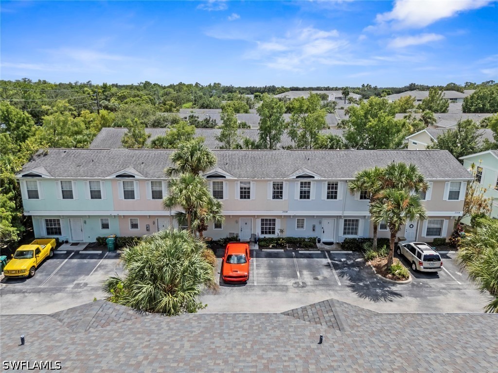 3 Bed Townhouse for Sale in Cypress Glen Village, photo 3