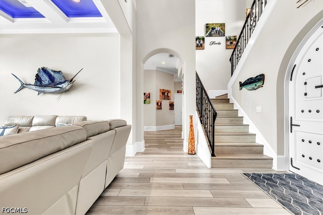 5 Bed Pool Home for Sale in Savona, photo 3