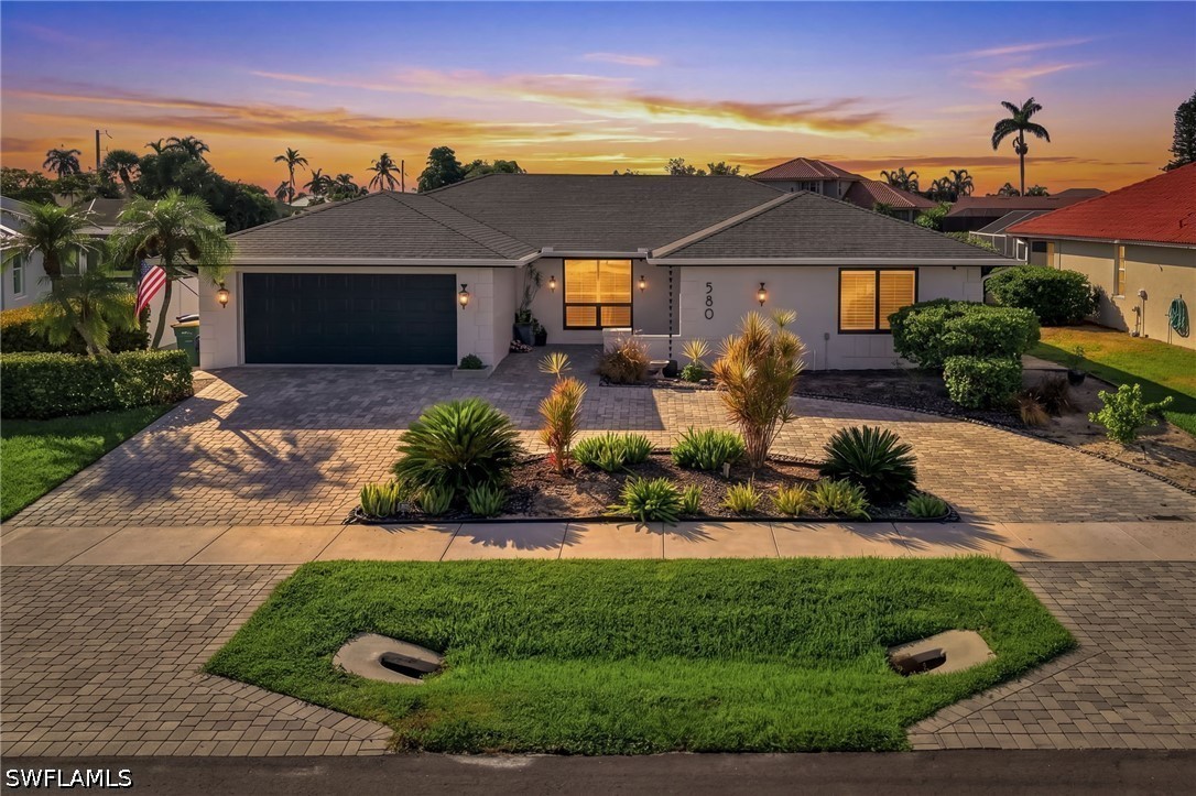 3 Bed Pool Home for Sale in Marco Island, photo 3