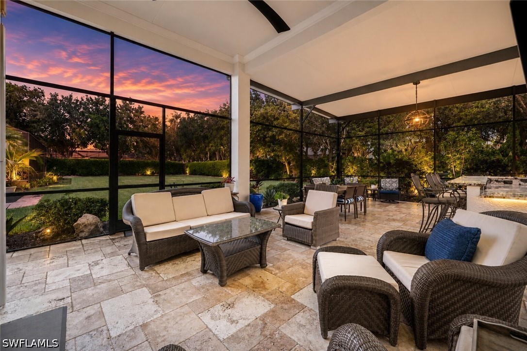 5 Bed SingleFamilyResidence for Sale in Belle Lago, photo 3