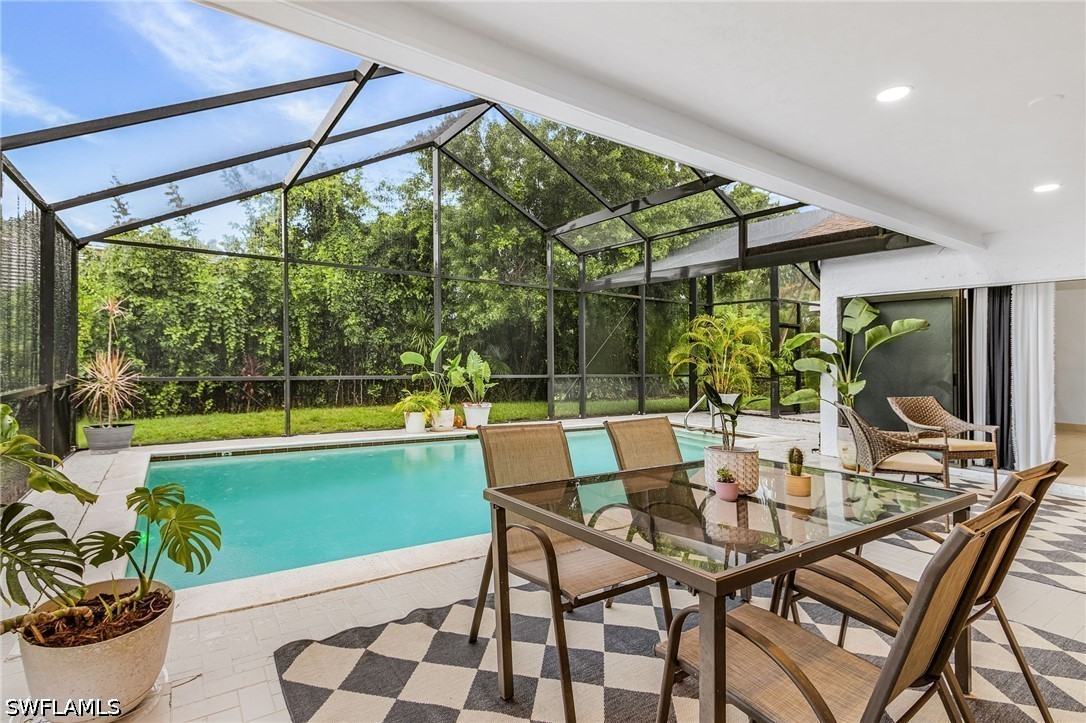 4 Bed Pool Home for Sale in Pinewoods, photo 3