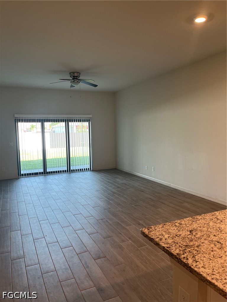 3 Bed Duplex for Sale in Cape Coral, photo 3