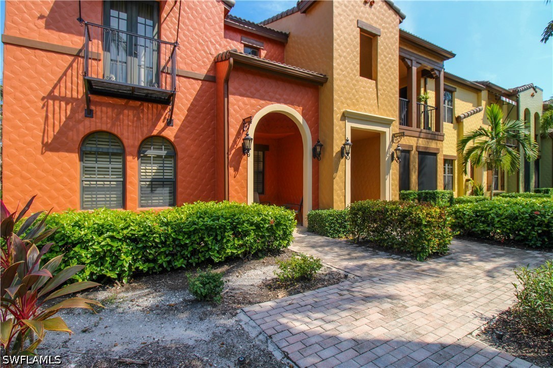 3 Bed Condominium for Sale in Ole, photo 3