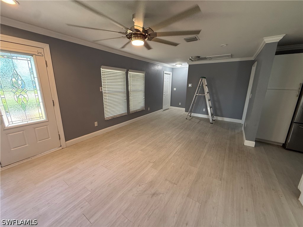 3 Bed SingleFamilyResidence for Sale in San Carlos Park, photo 3