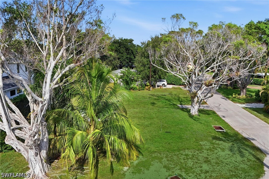 Residential for Sale in Lake Park, photo 3
