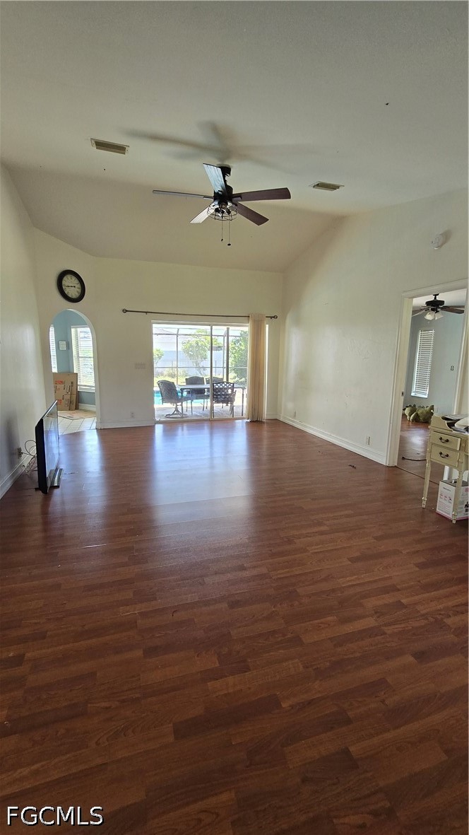 3 Bed Pool Home for Sale in Cape Coral, photo 3