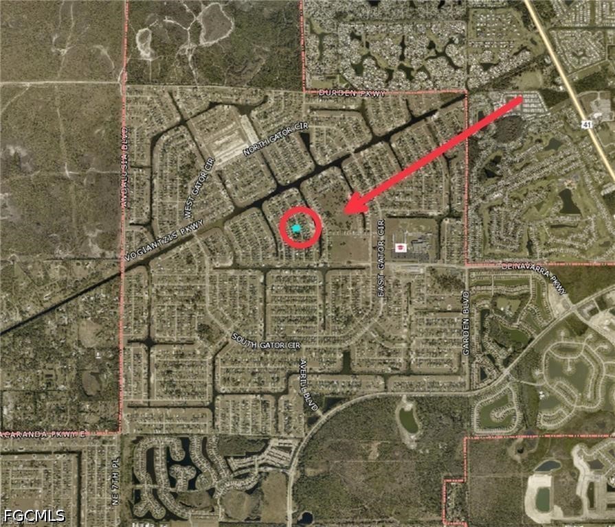 Residential for Sale in Cape Coral, photo 3