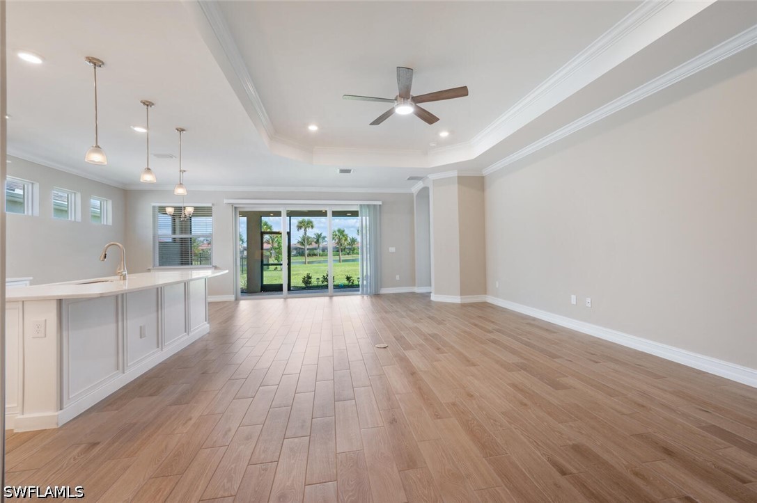 3 Bed SingleFamilyResidence for Sale in Bonita Springs, photo 3