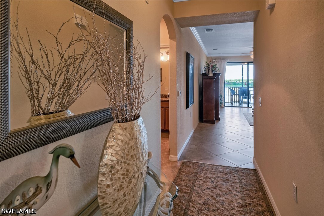 2 Bed Waterfront Home for Sale in Bonita Springs, photo 3