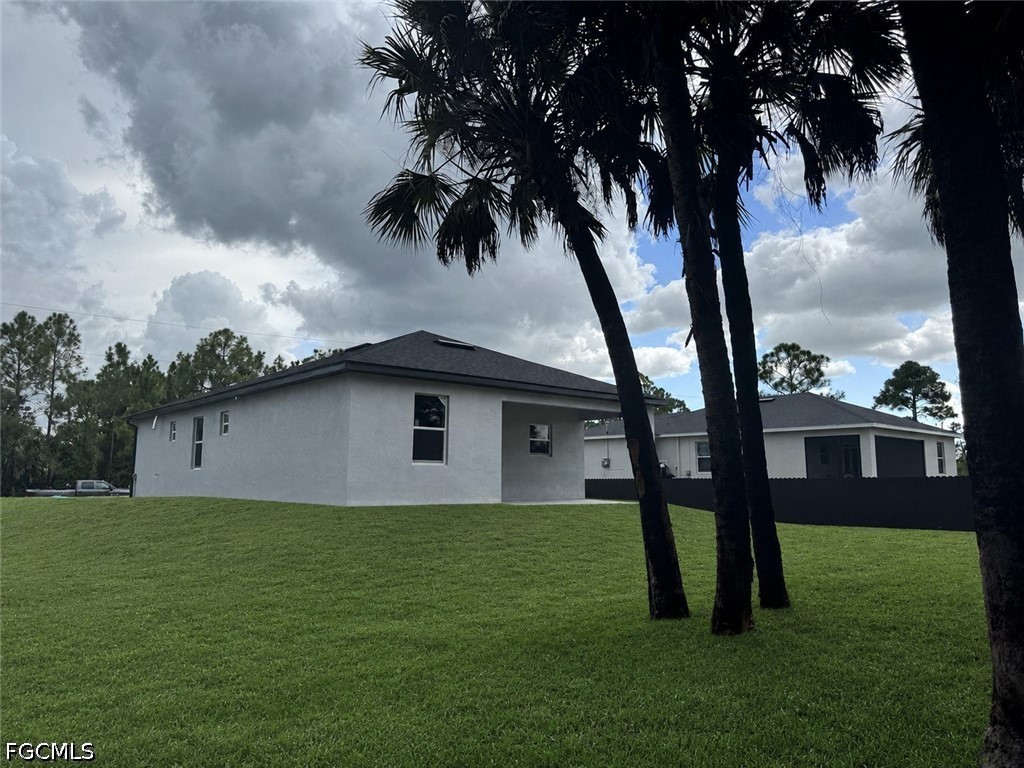 3 Bed SingleFamilyResidence for Sale in Lehigh Acres, photo 3