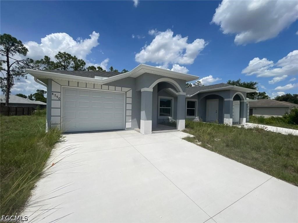 6 Bed Duplex for Sale in Lehigh Acres, photo 3