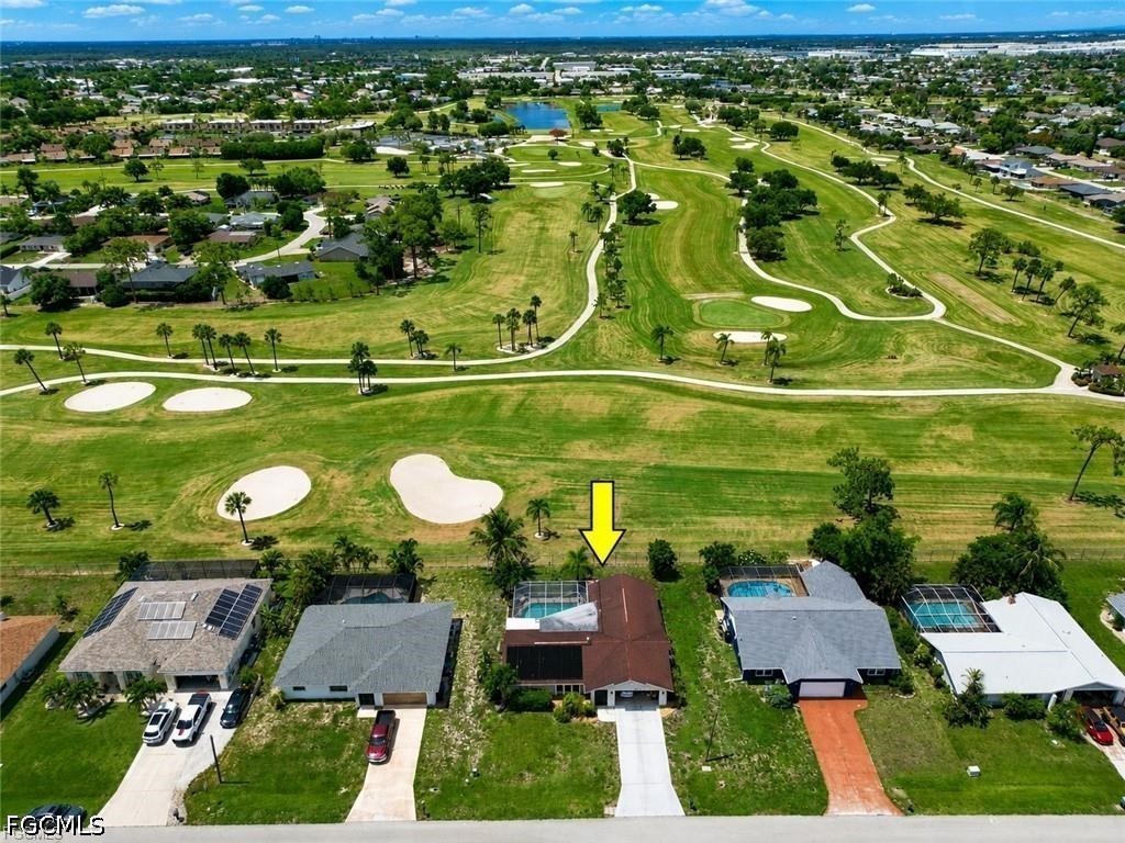 3 Bed Pool Home for Sale in Fort Myers, photo 3