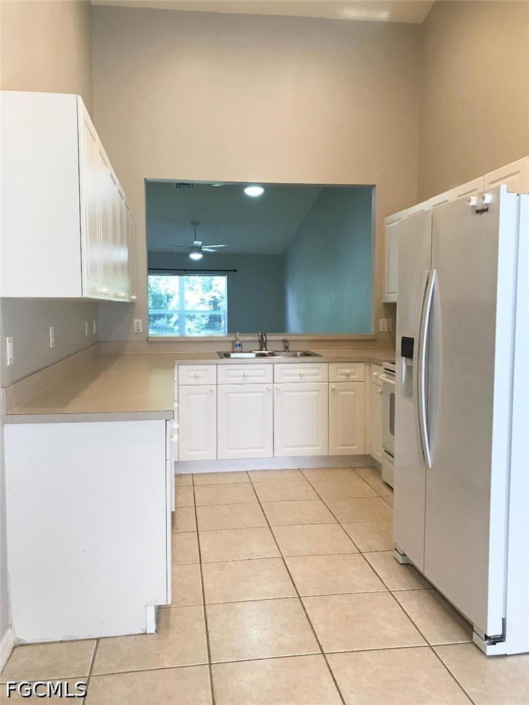 2 Bed Duplex for Sale in Cape Coral, photo 3
