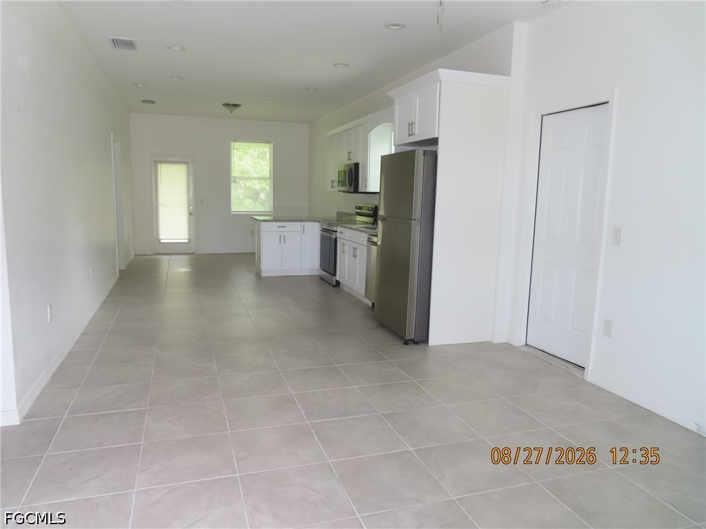 3 Bed SingleFamilyResidence for Sale in Not Applicable, photo 3