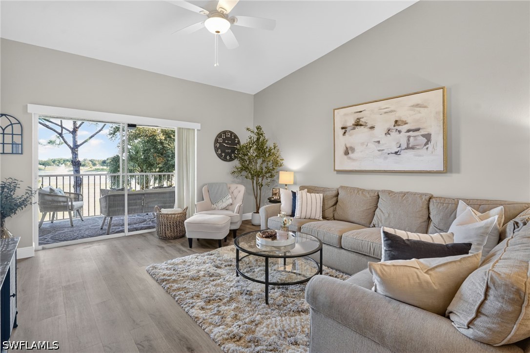 2 Bed Condominium for Sale in Bonita Springs, photo 3