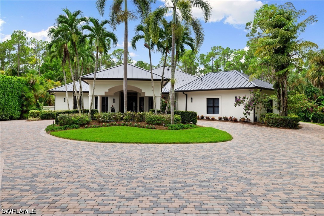 4 Bed Pool Home for Sale in Logan Woods, photo 3