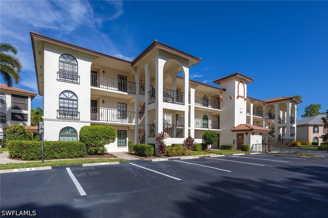 2 Bed Condominium for Sale in Eaglewood, photo 3