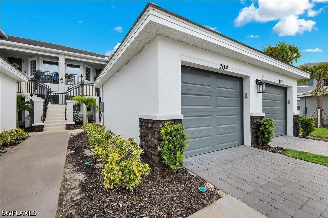 2 Bed Condominium for Sale in Fort Myers, photo 3