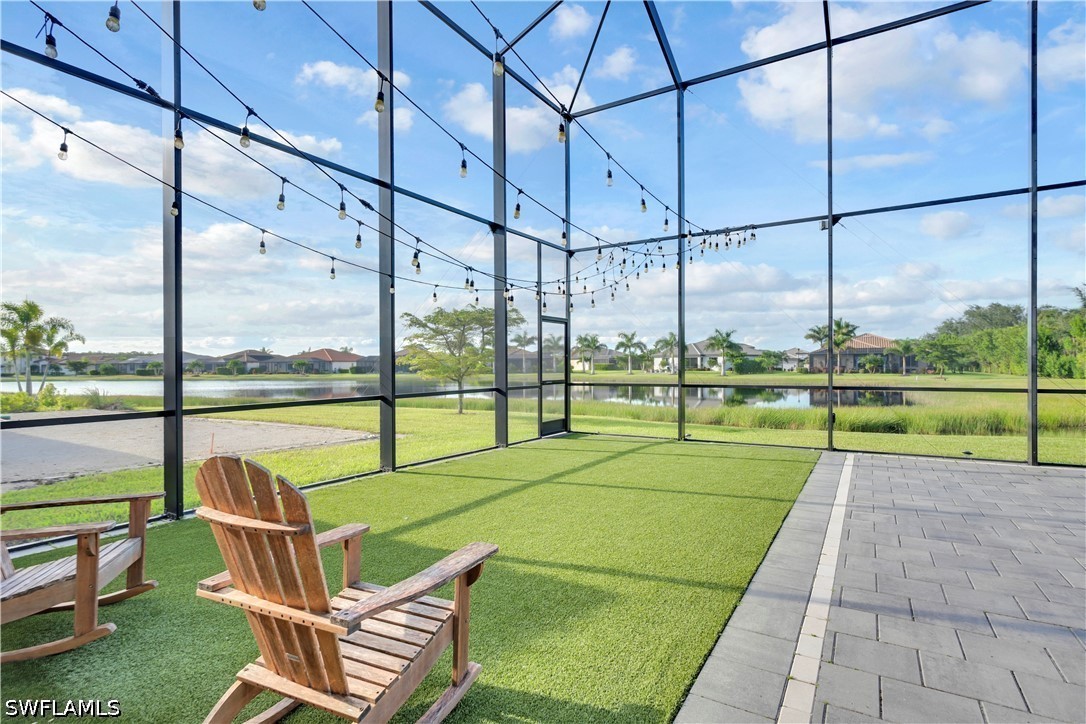 5 Bed SingleFamilyResidence for Sale in Fort Myers, photo 3
