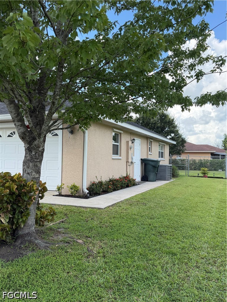 3 Bed SingleFamilyResidence for Sale in Clewiston, photo 3