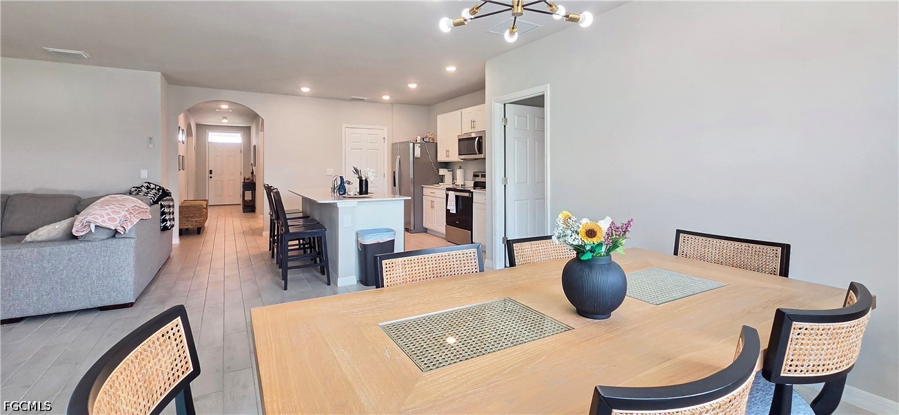 3 Bed SingleFamilyResidence for Sale in Cape Coral, photo 3