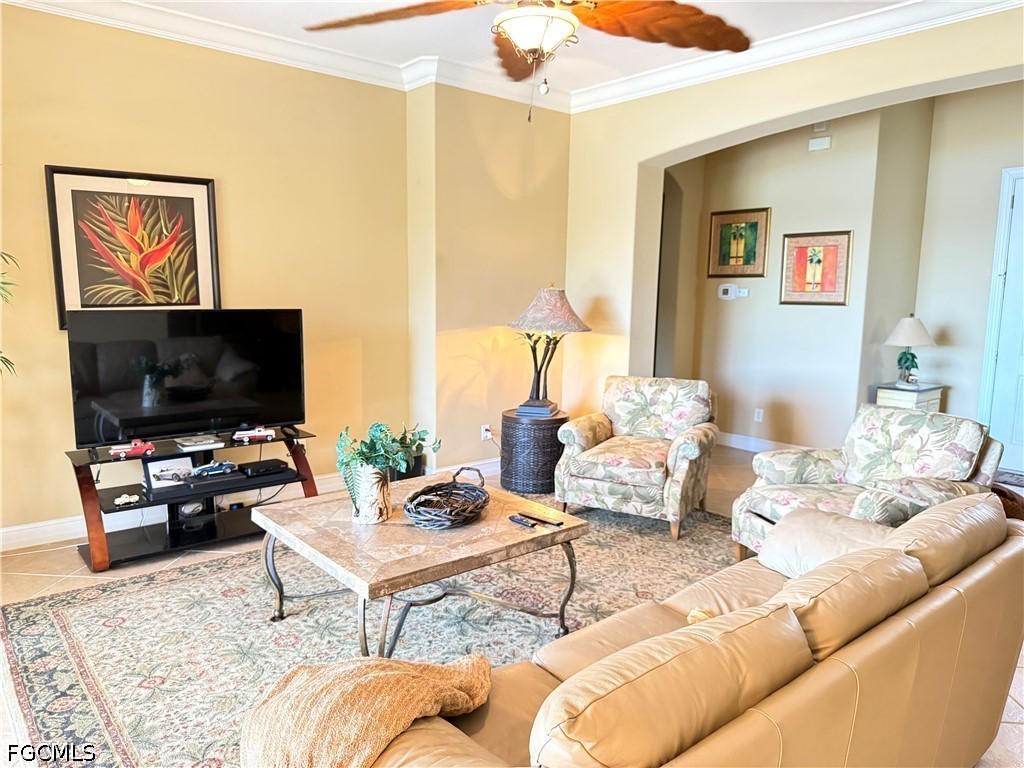 3 Bed Pool Home for Sale in Bellagio, photo 3