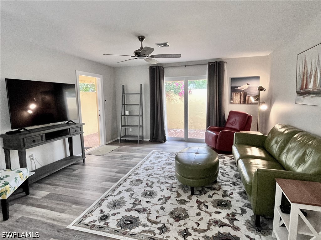 2 Bed Attached for Sale in Glades Country Club, photo 3