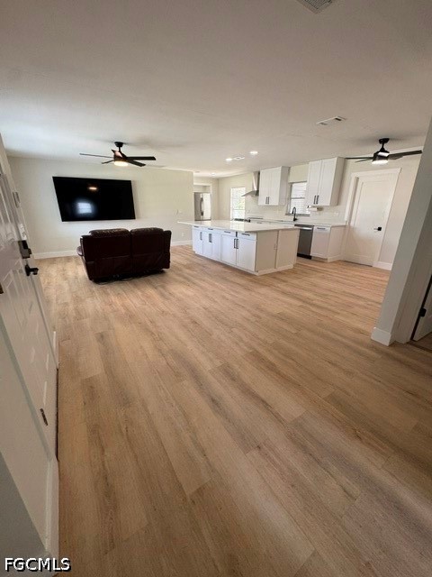 3 Bed Pool Home for Sale in Cape Coral, photo 3