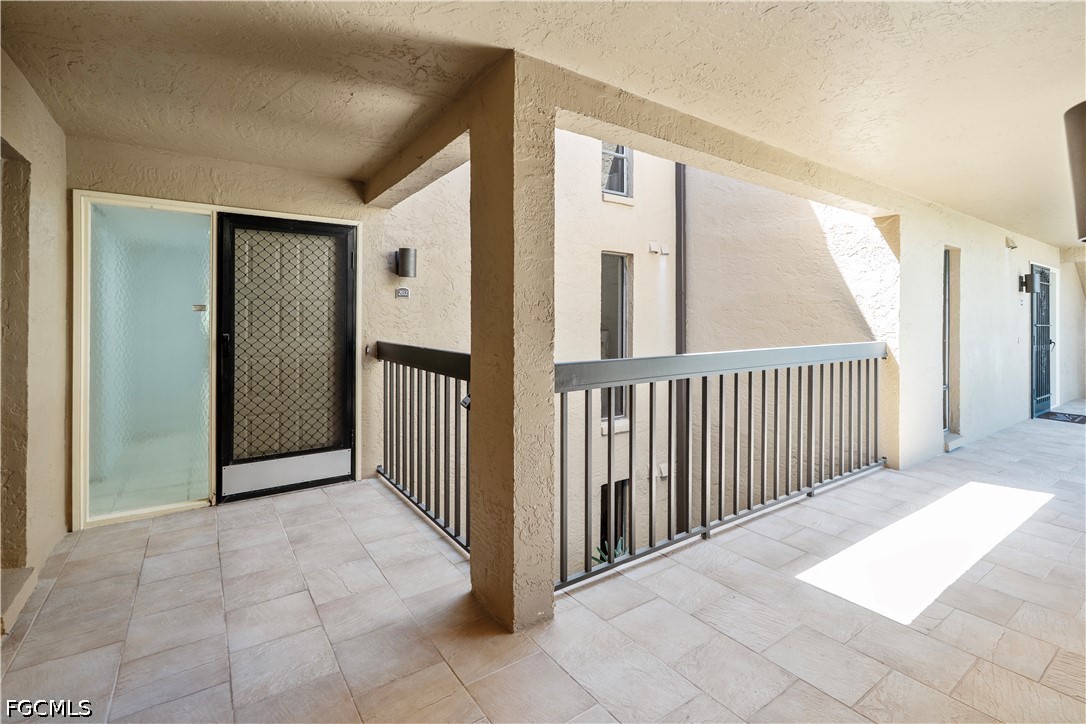 2 Bed Condominium for Sale in Sparrowood, photo 3