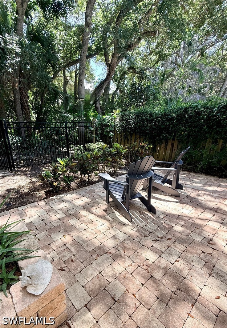 2 Bed SingleFamilyResidence for Sale in Not Applicable, photo 3