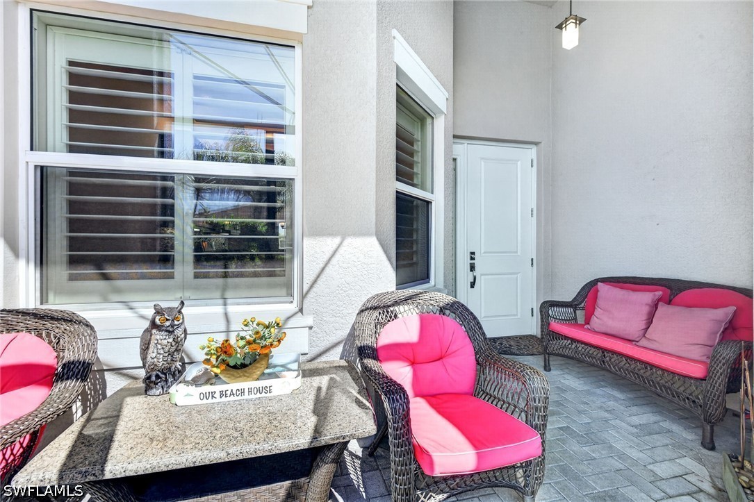 2 Bed Waterfront Home for Sale in Valencia Bonita, photo 3