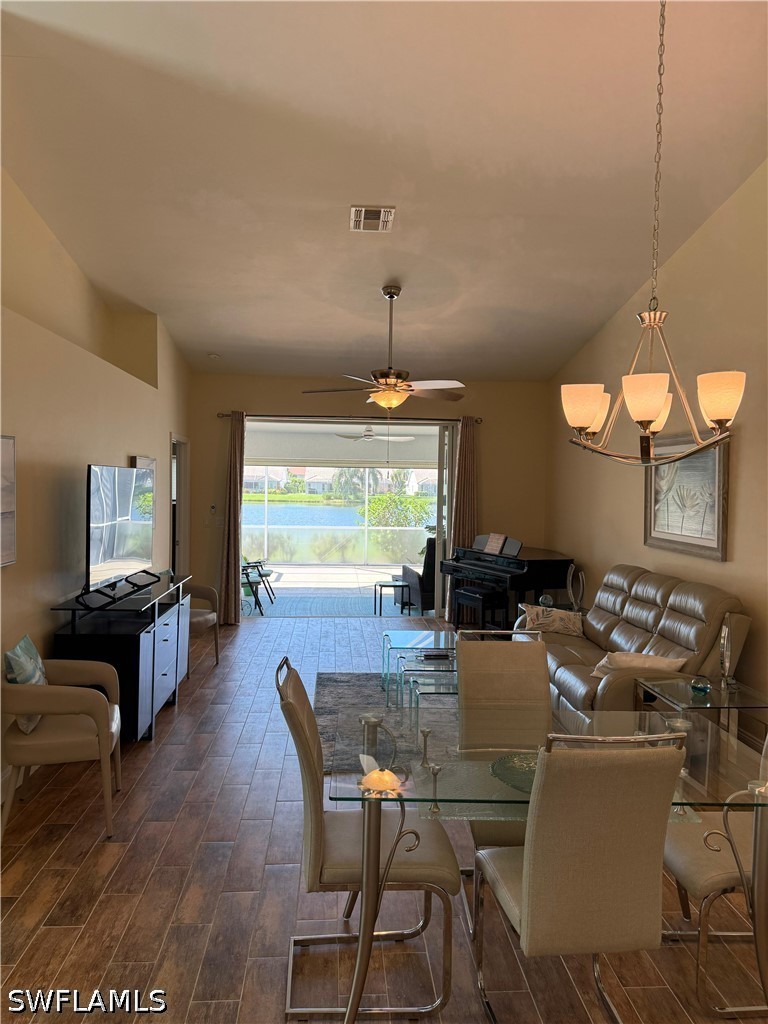 3 Bed Waterfront Home for Sale in Naples, photo 3